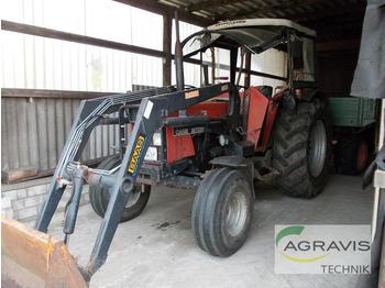 Farm tractor Case-IH 733: picture 1