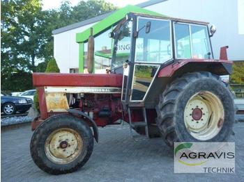 Farm tractor Case IH 743: picture 1