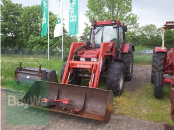 Farm tractor Case IH 844: picture 1