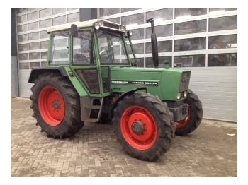 Farm tractor FENDT 309: picture 1