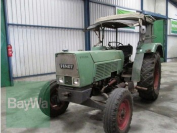 Farm tractor Fendt FARMER 5: picture 1