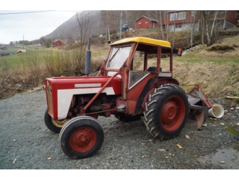 Farm tractor International Harvester 1969 B-276: picture 1