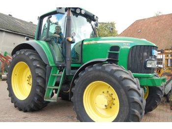 Farm tractor JOHN DEERE 7530 Premium TLS: picture 1