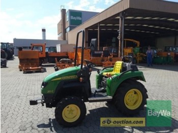 Farm tractor John Deere 20 C: picture 1