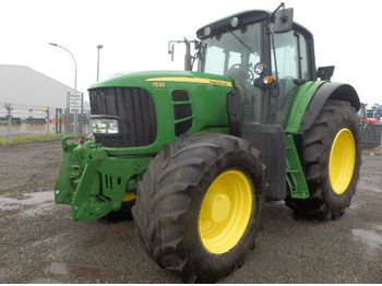 Farm tractor John Deere 7530 Premium: picture 1