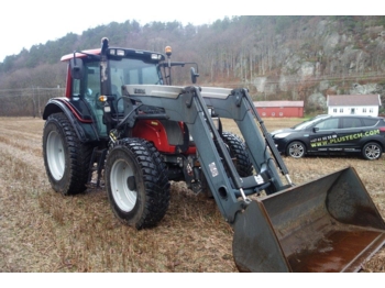 Farm tractor Valtra N141: picture 1