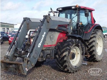 Farm tractor Valtra T151E Advance Traktor med lastare & frontlyft -08: picture 1