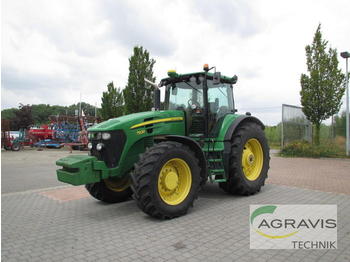Wheel tractor John Deere 7930