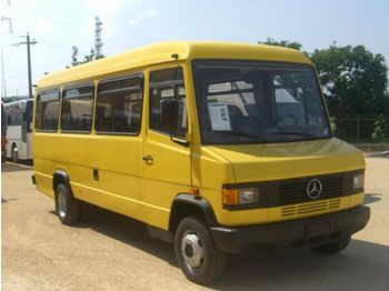 Mercedes Benz Buses on Mercedes Benz 711 D Bus  Sale Of Buses Mercedes Benz 711 D From Italy