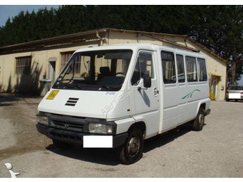 Bus Renault MASTER: picture 1