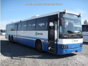 Suburban bus Volvo CARRUS 8700 B12M: picture 1