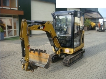 Mini excavator Caterpillar 301.8C: picture 1