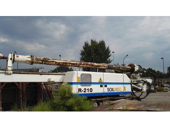 Drilling machine Soilmec R210