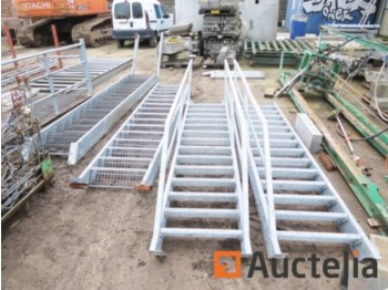 Construction machinery Gegalvaniseerde Metalen Trap, Platform: picture 1