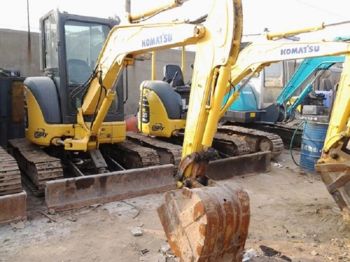 Mini excavator KOMATSU PC35mr: picture 1