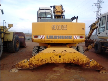 Wheel excavator LIEBHERR A 902 Litronic 2p: picture 1