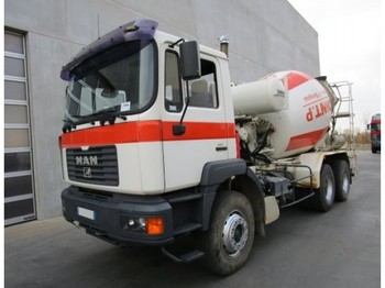 Concrete mixer truck MAN 33.364 DF LIEBHERR 7M3: picture 1