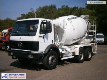 Concrete mixer truck Mercedes: picture 1