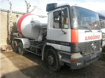 Concrete mixer truck Mercedes-Benz ACTROS 2631: picture 1