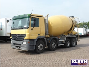 Concrete mixer truck Mercedes-Benz ACTROS 3241: picture 1