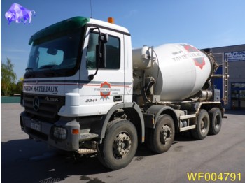 Concrete mixer truck Mercedes-Benz Actros 3241 Euro 3: picture 1