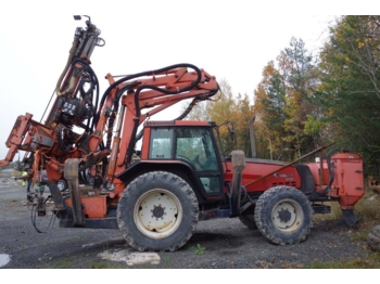 Drilling rig Tamrock Trimmer 200PB + Valmet traktor: picture 1