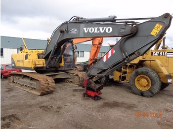 Crawler excavator Volvo EC210BLC: picture 1