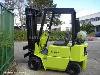 Clark GPM15N - Forklift