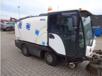 Road sweeper JOHNSTON Nordic 40: picture 1