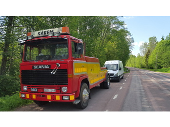Tow truck for transportation of heavy machinery Scania 140 super: picture 1