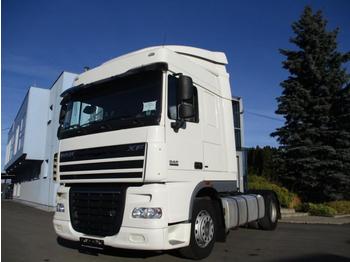 Tractor unit DAF XF105.460 Spacecab Euro 5 EEV: picture 1