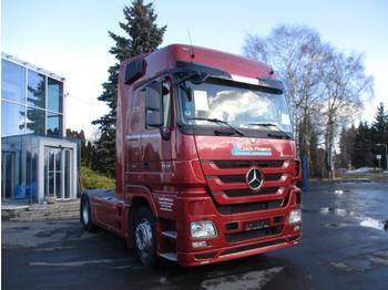 Tractor unit Mercedes-Benz 1848 Actros Euro 5: picture 1