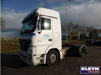 Tractor unit Mercedes-Benz ACTROS 1844 LS 3 PEDALS, MY 2006: picture 1