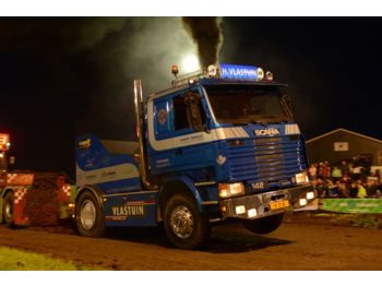 Tractor unit Scania 142: picture 1