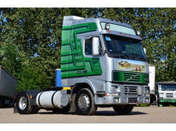 Tractor unit VOLVO FH12 460 model 2000