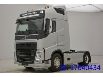 Tractor unit Volvo FH 500 GLOBE: picture 1