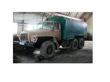 URAL 5557 - Box truck
