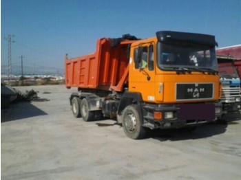 Dropside/ Flatbed truck CAMION CON GANCHO MULTILIFT MAN 26262 6X4 1990: picture 1