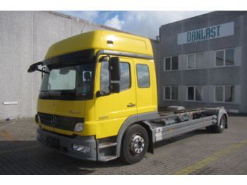 Cab chassis truck Mercedes-Benz 1224 L
