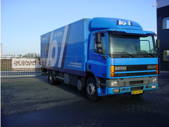 Box truck DAF 65 CF 210 Euro 2: picture 1