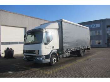 Curtainsider truck DAF LF45.180: picture 1