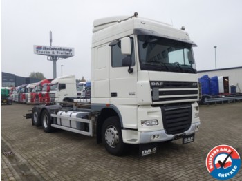 Container transporter/ Swap body truck DAF XF105.460 SC, Euro 5 German Truck: picture 1
