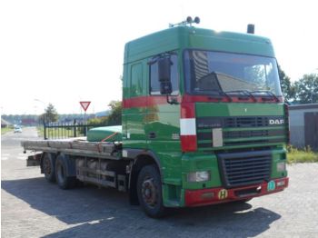 Box truck DAF XF95 430: picture 1