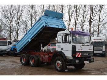 Tipper IVECO 260-34 6x4 steel: picture 1