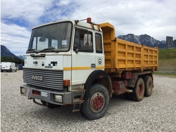 Tipper IVECO 330.36 6x4: picture 1