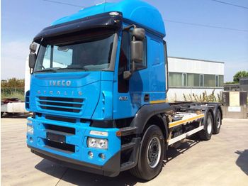 Cab chassis truck IVECO AT260S43: picture 1