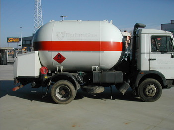 Tank truck IVECO FIAT79: picture 1