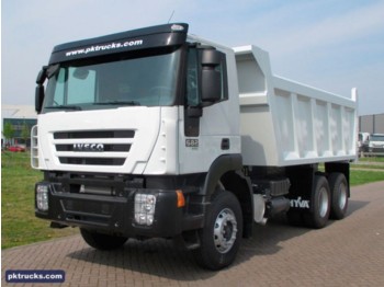 New Tipper Iveco 682 DC330G38X: picture 1