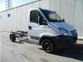 Cab chassis truck Iveco DAILY 35S10: picture 1