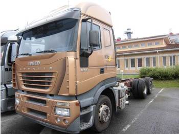 Container transporter/ Swap body truck Iveco STRALIS AS260S45: picture 1
